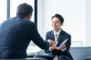 ハイテック 株式会社